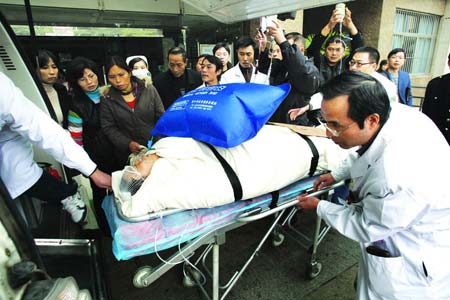 镇安县成人监护型护送